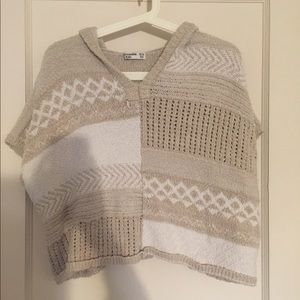Short-Sleeve Multi Hoodie